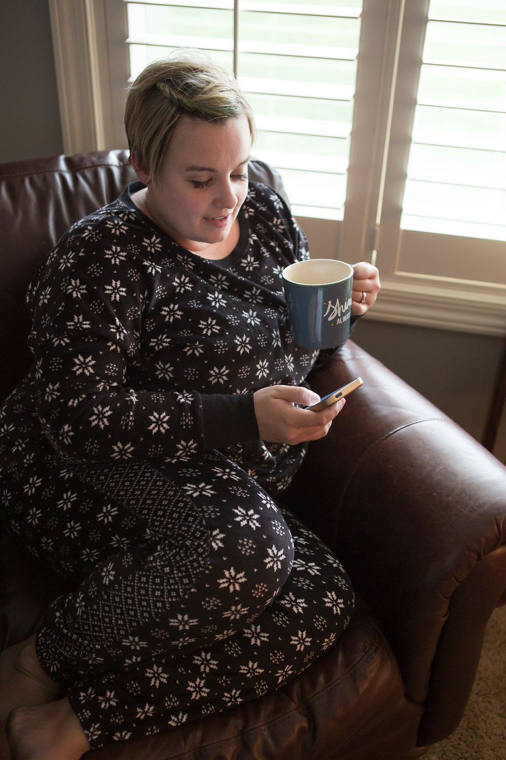 Get Rid of Ugly Mom Pajamas Once and for All - Bert Anderson · Me